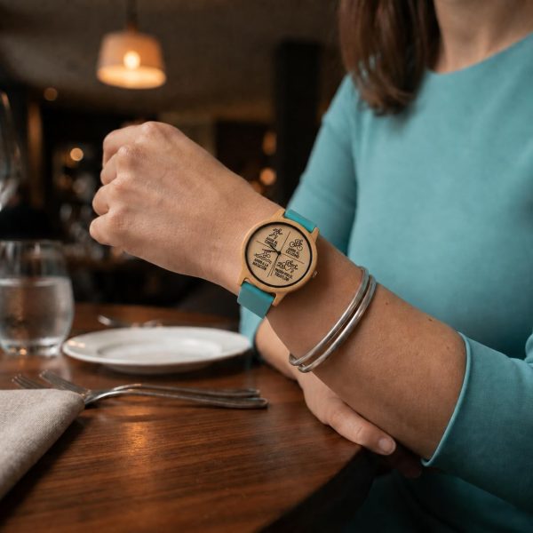 Reloj Deportivo Madera Bambú Personalizado - Grabado Láser